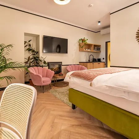 Sleepwell Boutique Aparthotel 4*